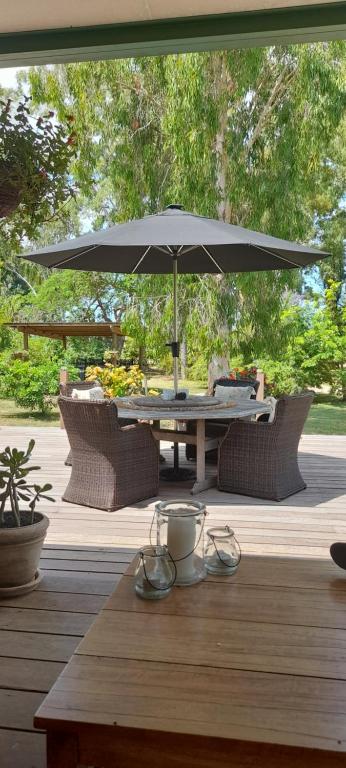 Figtree Cottage - Homestay - Yeppoon - Foster Accommodation 0