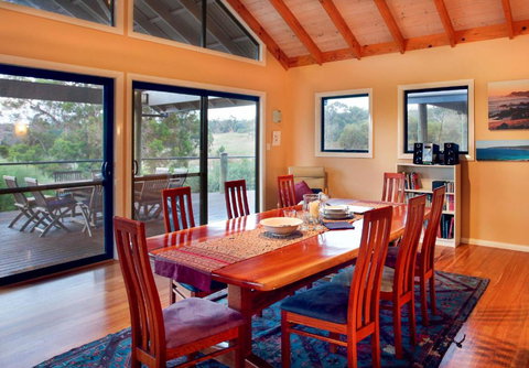 Fish Frog - Foster Accommodation 2