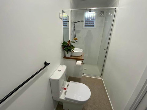 Fitzroy-private Rooms Guest House 4beds 2baths - Foster Accommodation 2