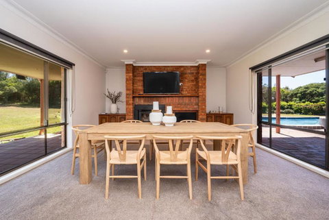 Five Acres - Cape Schanck - Foster Accommodation 2