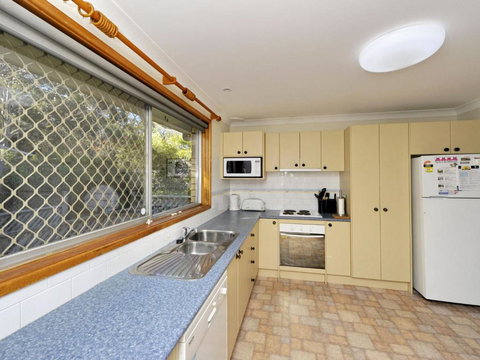 Fingal Beach House - Foster Accommodation 4