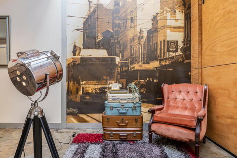 FUN&KY Parking 2 Patios WFH WiFi City Views - Foster Accommodation 3