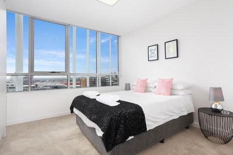 G1903S - Zetland Heights Sunset Vista - Foster Accommodation 4