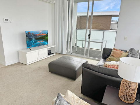 G901S - Bright Zetland Escape With City Views - Foster Accommodation 1
