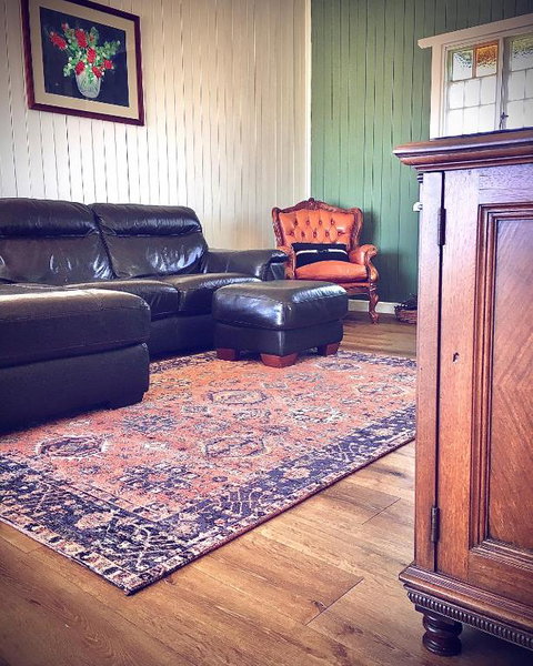 Galbraith Farmhouse South Burnett - Foster Accommodation 4