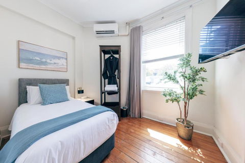 Gaslight Inn - Adults Only - Foster Accommodation 2