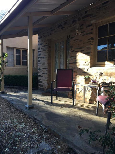 Gasworks B&B Cottages - Foster Accommodation 1