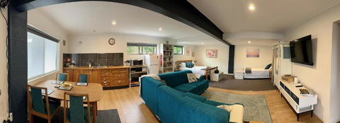 GOLDFIELDS STUDIO APARTMENT, Beaconsfield - Fully Self-contained, Air-conditioning - Foster Accommodation 0