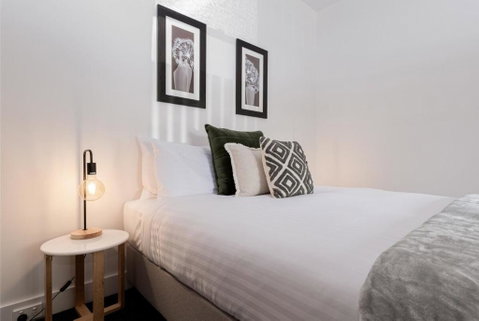 Gorgeous On Gleadow: The Twin - Foster Accommodation 1