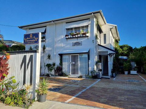 GUESTHOUSE On REGENT Bed & Breakfast - Foster Accommodation 3