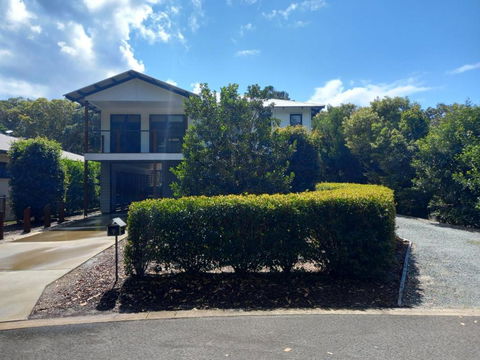 Ibis 9 House - Foster Accommodation 1
