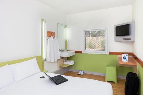 Ibis Budget - Melbourne Airport - Foster Accommodation 0