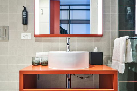Ibis Styles Melbourne Airport - Foster Accommodation 1