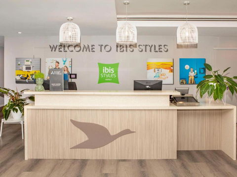 Ibis Styles The Entrance - Foster Accommodation 1