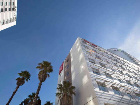Ibis Sydney Olympic Park - Foster Accommodation 3