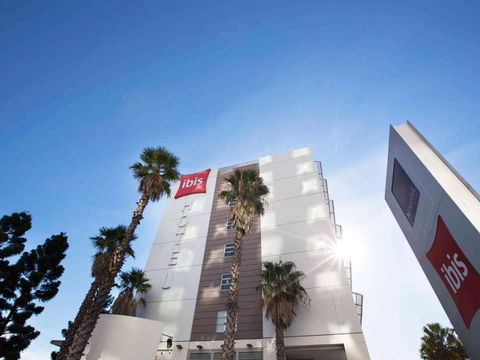 Ibis Sydney Olympic Park - Foster Accommodation 1