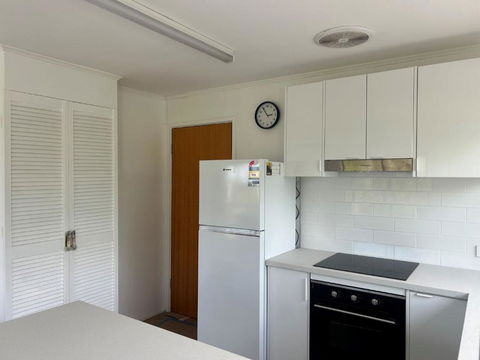 Iconic Beach House On Bruce - Foster Accommodation 3