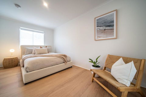 ILUKA Luxe Accommodation, Relaxed Coastal Vibe - Foster Accommodation 1