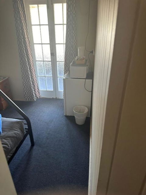 Hotel Metropole Proserpine - Foster Accommodation 2