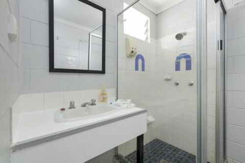 Innisfail City Motel - Foster Accommodation 3