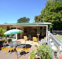 Affordable Gold City Motel - Foster Accommodation