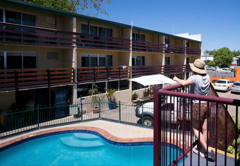Airlie Beach YHA - Foster Accommodation 0