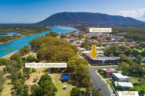 Ait Shona - Happy Place. Apt 10 Haven On The Park - Foster Accommodation 3