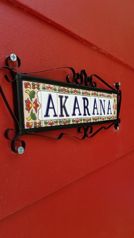 Akarana Cottage - Foster Accommodation 2