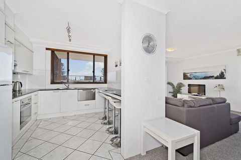 Akuna 18 6 Joffre Street - Foster Accommodation 2