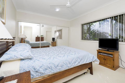 Al Mare No 2 42a - Foster Accommodation 3