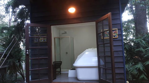 Alaya Escape - Foster Accommodation 3