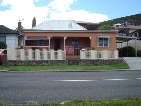 Albany Historic Cottage - Foster Accommodation 0