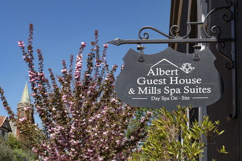Albert Guest House And Mills Spa Suites - Foster Accommodation 1