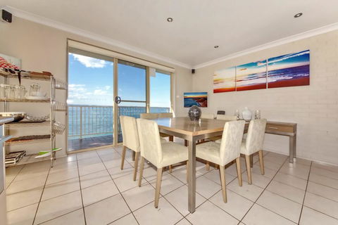 Alcheringa Unit 3 & 4, 32 Sandy Point Road - Foster Accommodation 3