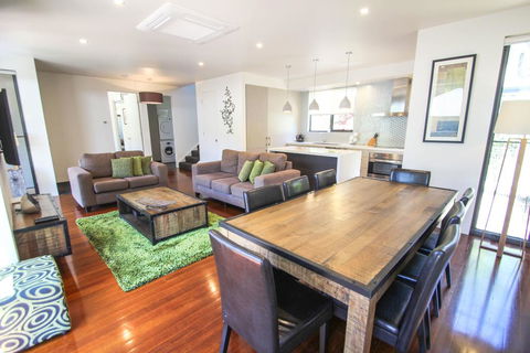Alegria - Foster Accommodation 3