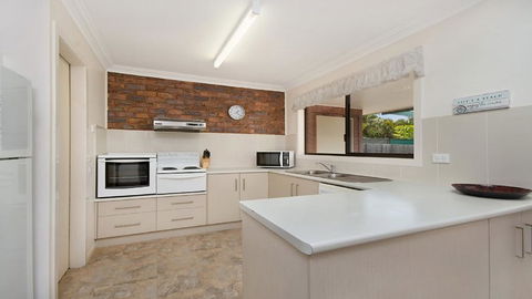 Alexander Palms - Foster Accommodation 1