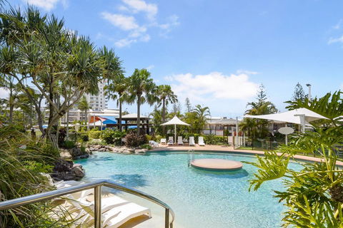 ALEXANDRA BEACH RESORT-ALEX412 - Foster Accommodation 0