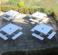 Alexandra Hotel - Foster Accommodation