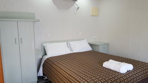 Alexandra Tourist Park - Foster Accommodation 0