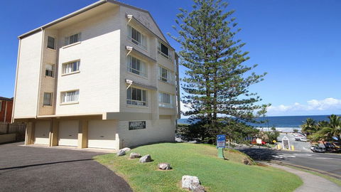 Alinga Unit 4, Amazing Ocean Views - Foster Accommodation 2