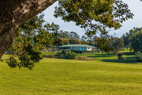 All About Me B & B - Foster Accommodation 1