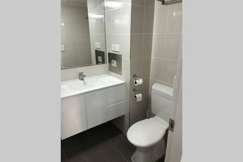 All In 500 Aud Weekly Beachfront The STRAND Studio Apartment - Foster Accommodation 1