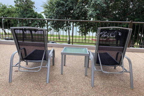 All In 500 Aud Weekly Beachfront The STRAND Studio Apartment - Foster Accommodation 0