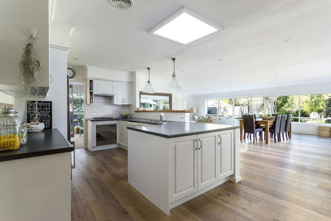 ALLAMBEA - MOUNT ELIZA - Foster Accommodation 3