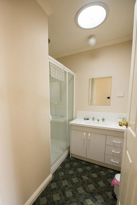 Allure - Foster Accommodation 3