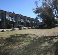 Alpha Centauri Townhouses - Foster Accommodation