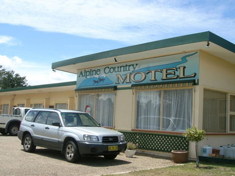 Alpine Country Motel - Foster Accommodation 0
