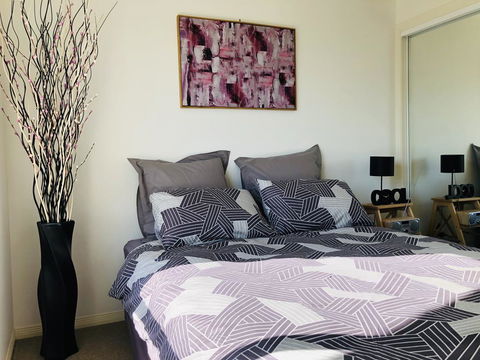 Amazing Apartment Ocean Views And Hot Tub On Balcony - Coolangatta - Foster Accommodation 2