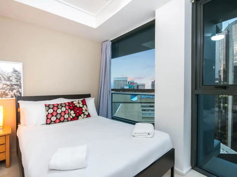 Amazing Brisbane CBD 2 Bedroom Apartment With River Views - Foster Accommodation 3