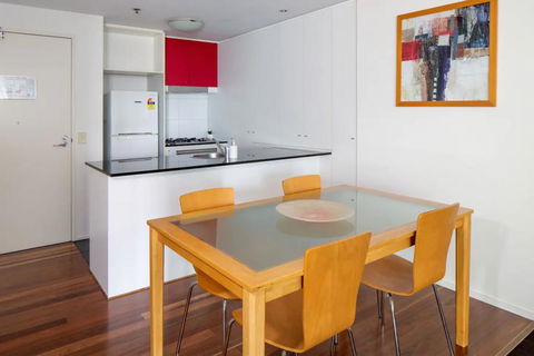 Amazing Brisbane CBD 2 Bedroom Apartment With River Views - Foster Accommodation 1